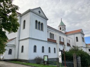 Samostan Marija Zvijezda u Trapistima kod Banje Luke – pogled sa strane